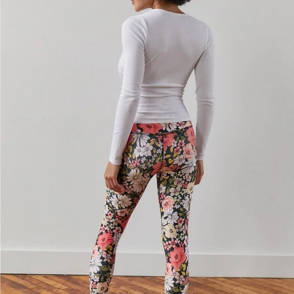 Beyond Yoga Printed High-Waisted Midi Legging xs - Picture 2 of 4